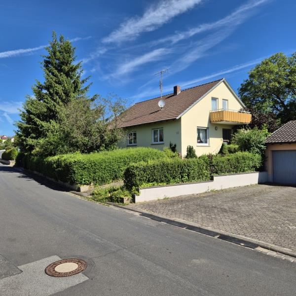 Straßenansicht